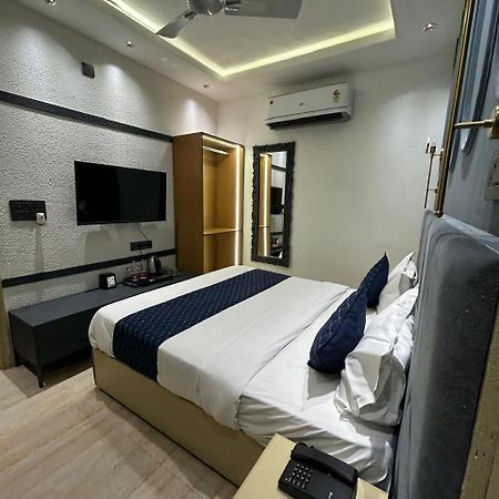 Divine Hotel Карнал Екстер'єр фото