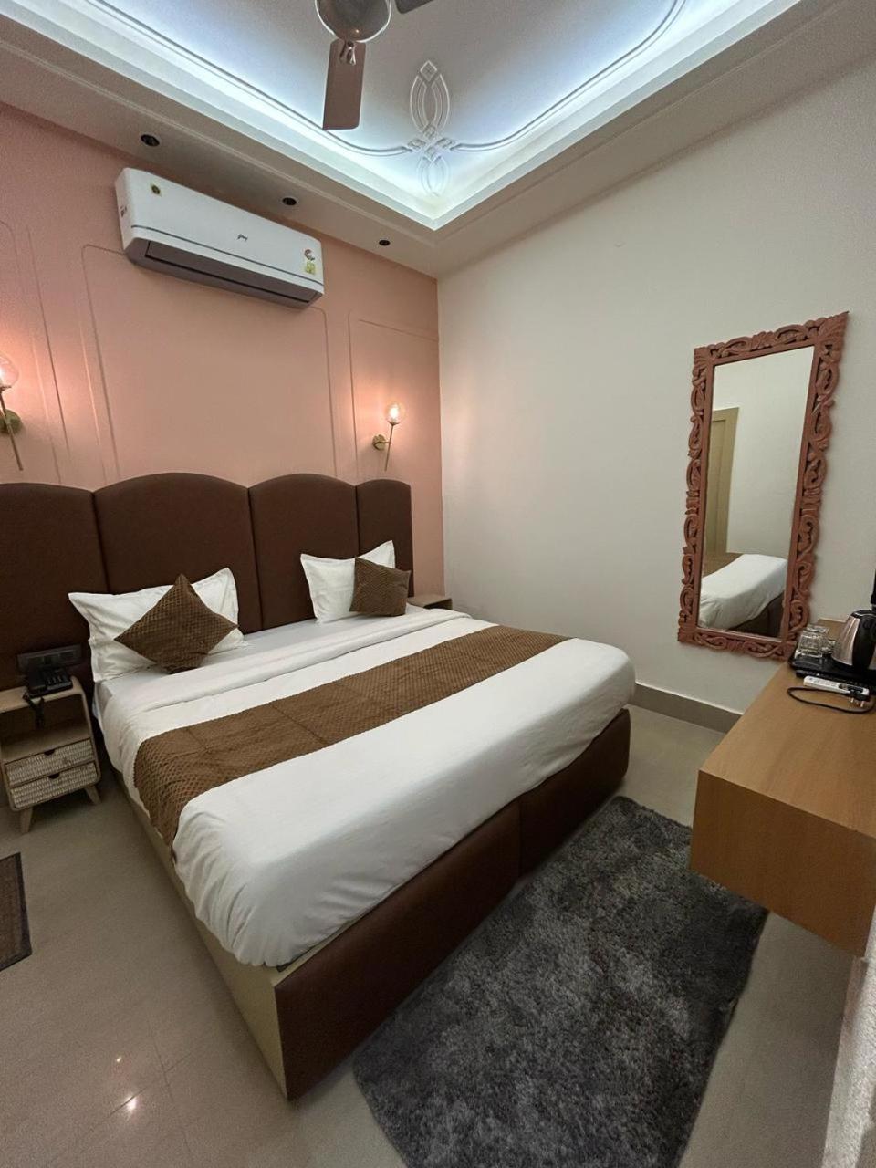 Divine Hotel Карнал Екстер'єр фото