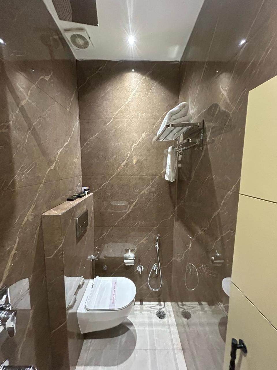 Divine Hotel Карнал Екстер'єр фото