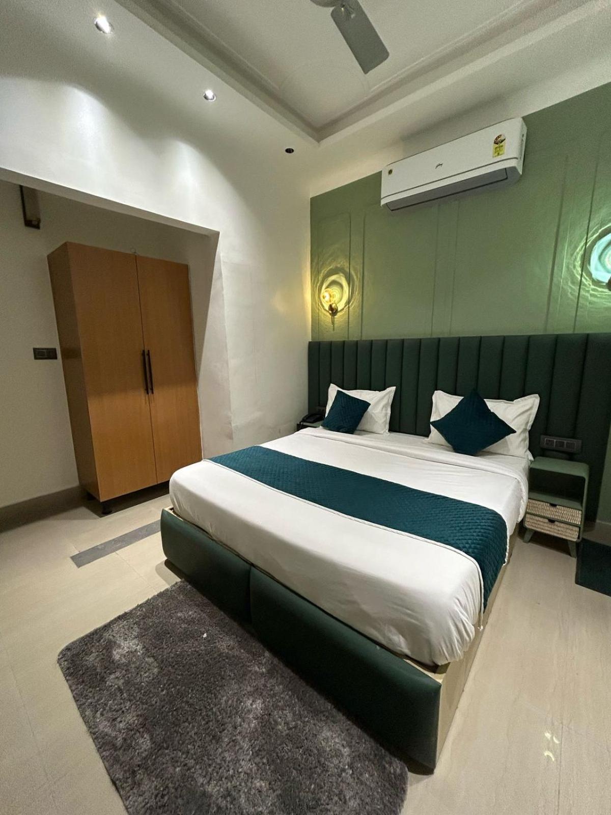 Divine Hotel Карнал Екстер'єр фото