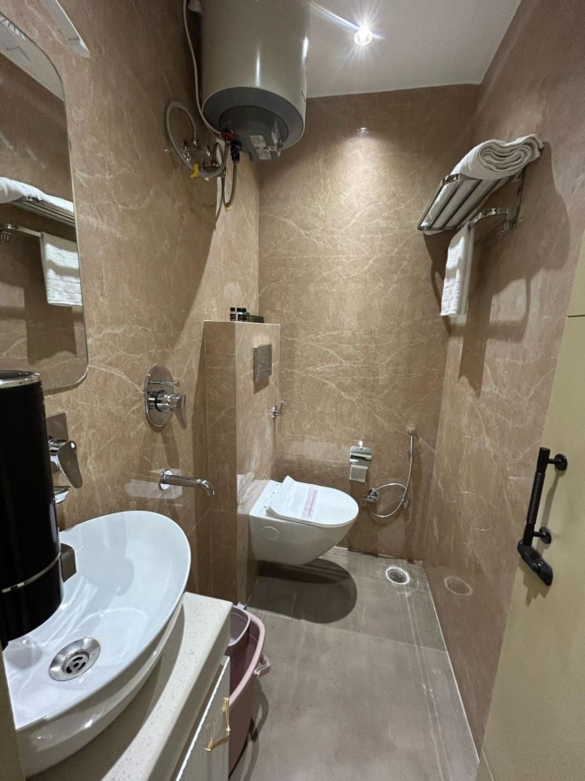Divine Hotel Карнал Екстер'єр фото