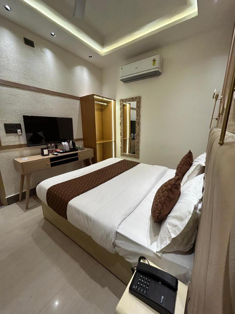 Divine Hotel Карнал Екстер'єр фото
